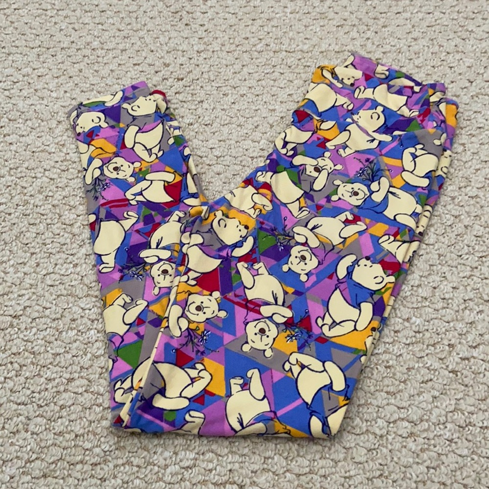LulaRoe Winnie the Pooh leggings in OS